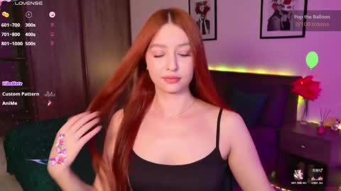 EllyPeach online show from May 2026 11:39:02 AM