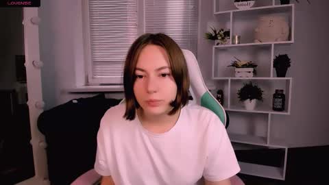 elma_lily online show from October 2025 05:19:02 AM