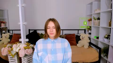 elma_lily online show from November 2025 07:10:01 AM