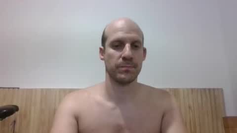 Mati Restrepo online show from March 2026 12:30:02 AM