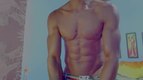 elmiltonnjakee online show from February 2026 07:20:01 PM