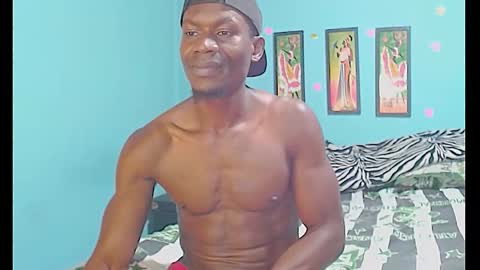 elmiltonnjakee online show from February 2026 06:26:01 AM