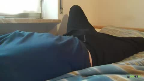 elmoro101 online show from October 2025 01:43:02 PM