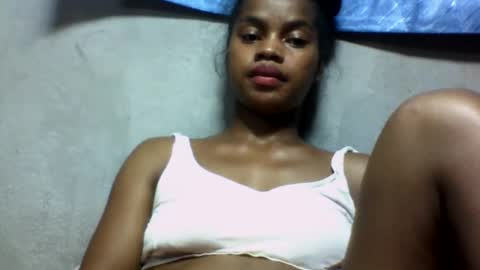 Snapshot of elodie228680 chatting on May 2026 06:38:02 PM elodie228680 online show from May 2026 06:38:02 PM