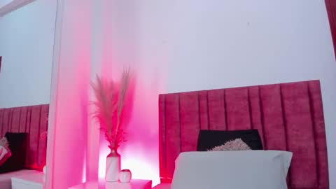 EloiseQuinn online show from October 2025 01:20:02 PM