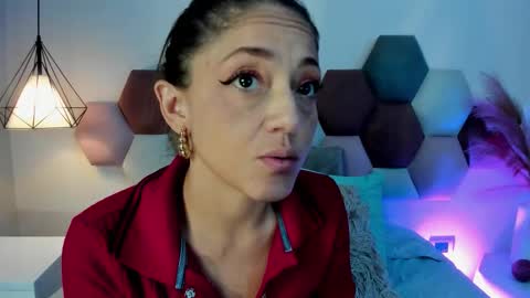 EloiseQuinn online show from December 2025 12:46:02 PM