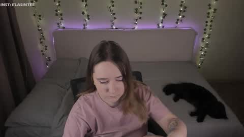 Ela give me a thumbs up if you like it  and this is important for the development of the account online show from March 2026 08:38:02 PM