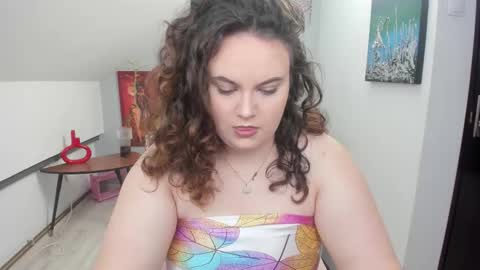 elvirajones online show from February 2026 11:52:01 AM