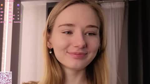 Snapshot of elvyrose chatting on November 2025 02:02:02 AM Alex online show from November 2025 02:02:02 AM