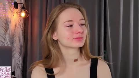 Snapshot of elvyrose chatting on February 2026 02:28:02 AM Alex online show from February 2026 02:28:02 AM