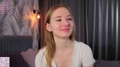 Snapshot of elvyrose chatting on February 2026 03:24:02 AM Alex online show from February 2026 03:24:02 AM