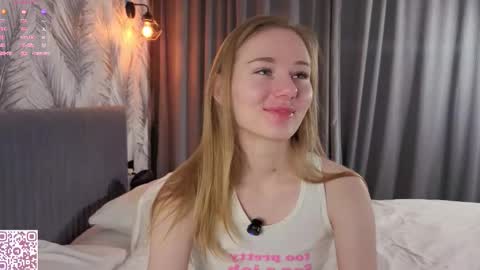 Snapshot of elvyrose chatting on February 2026 02:22:01 AM Alex online show from February 2026 02:22:01 AM