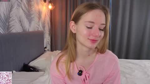 Snapshot of elvyrose chatting on March 2026 02:25:01 AM Alex online show from March 2026 02:25:01 AM