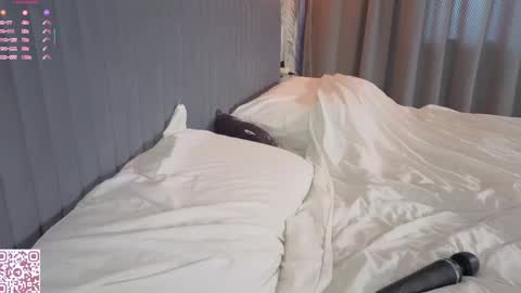 Snapshot of elvyrose chatting on March 2026 05:08:02 AM Alex online show from March 2026 05:08:02 AM