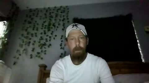 elwooood7 online show from December 2025 02:58:02 PM