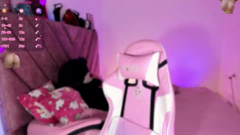 ely_w1 online show from November 2025 11:35:01 AM