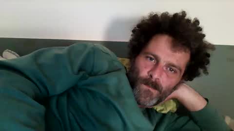 elyjahoye online show from November 2025 09:28:01 PM