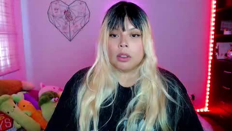 Ely online show from November 2025 10:20:02 PM