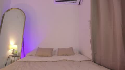 Michelle online show from January 2026 08:00:01 PM