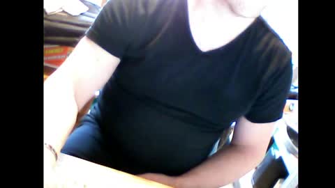 Em online show from April 2026 09:10:02 AM