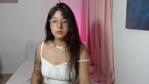 A N D R E A online show from January 2025 04:37:01 AM