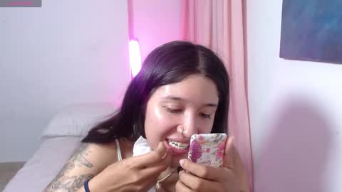 A N D R E A online show from February 2025 12:18:01 AM