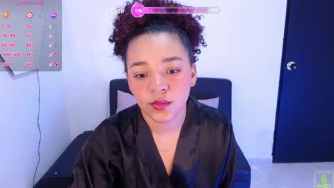 Snapshot of ema__miller chatting on January 2025 11:48:01 AM ema__miller online show from January 2025 11:48:01 AM