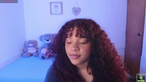 Snapshot of ema__miller chatting on July 2026 02:39:01 AM ema__miller online show from July 2026 02:39:01 AM