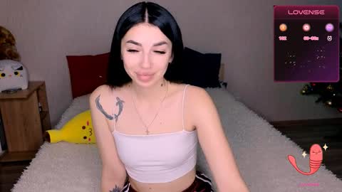 Snapshot of ema_grasie chatting on January 2025 05:48:01 AM ema_grasie online show from January 2025 05:48:01 AM