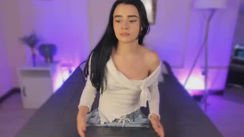 Snapshot of ema_soul chatting on June 2026 07:02:01 PM emma soul online show from June 2026 07:02:01 PM