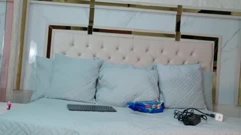 Snapshot of emaa2_sm chatting on May 2026 03:04:02 AM emaa2_sm online show from May 2026 03:04:02 AM