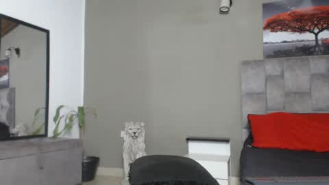 emanuelspencer online show from November 2025 12:11:02 AM