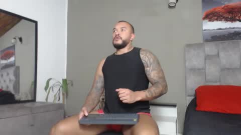 emanuelspencer online show from November 2025 03:57:02 PM