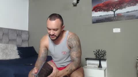 Snapshot of emanuelspencer chatting on July 2026 03:53:01 AM emanuelspencer online show from July 2026 03:53:01 AM