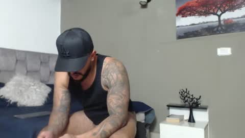 Snapshot of emanuelspencer chatting on July 2026 10:41:01 PM emanuelspencer online show from July 2026 10:41:01 PM