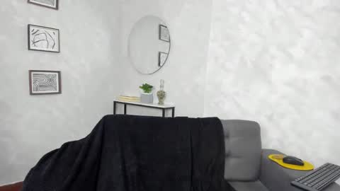 . online show from February 2026 01:15:02 PM