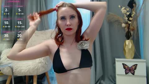 Snapshot of emberluna_ chatting on March 2026 06:26:01 AM Ember online show from March 2026 06:26:01 AM