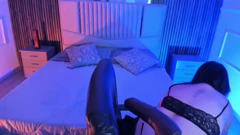 Ember Velvet online show from March 2026 04:06:01 AM