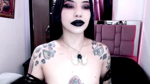 Emerald Black online show from January 2025 12:57:02 PM