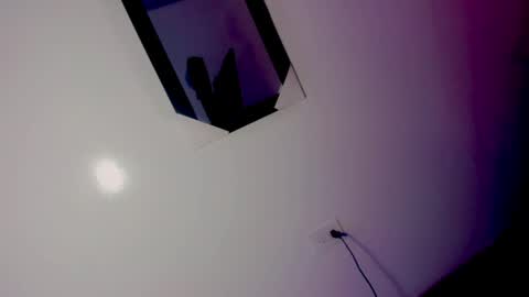 Snapshot of emeli_roushot chatting on June 2026 03:08:02 AM Emeli online show from June 2026 03:08:02 AM