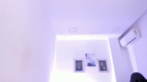 emelie_89 online show from September 2025 11:56:02 AM