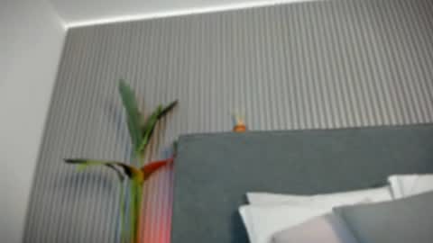 emelie_89 online show from July 2026 11:50:01 AM