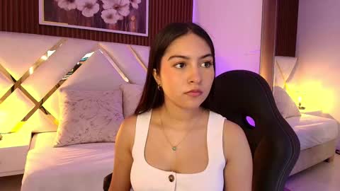 Emily  online show from January 2026 04:23:02 PM