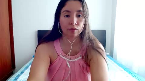 emely_sexx online show from October 2025 04:41:01 PM