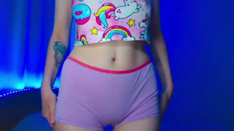 Snapshot of emelycrystal chatting on July 2026 05:23:02 AM Emely online show from July 2026 05:23:02 AM