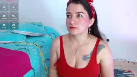 emely ross online show from June 2026 01:08:02 PM