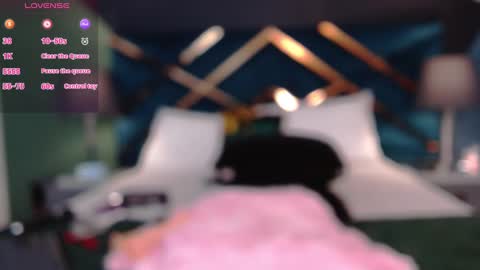 Danna online show from February 2025 11:10:02 AM