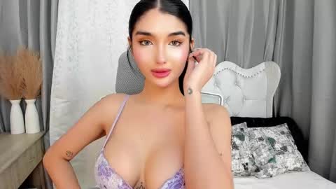 Emerald online show from December 2024 07:43:02 PM