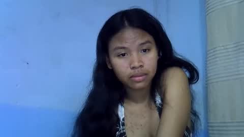 Snapshot of emiehottie chatting on June 2026 09:46:01 PM Ami online show from June 2026 09:46:01 PM