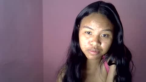 Snapshot of emiehottie chatting on July 2026 07:42:02 PM Ami online show from July 2026 07:42:02 PM